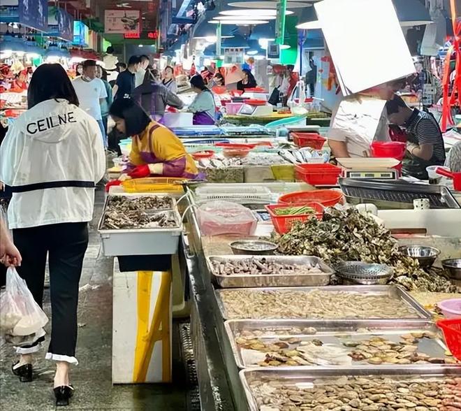 广东有人菜市场看到1只负责人： 都是误会澳门新葡京app运输可判5到10年15年(图13)